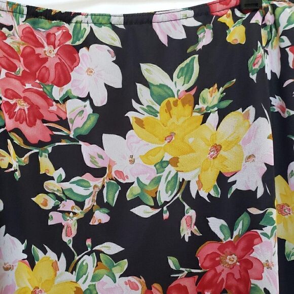 Tabloid Floral Skirt sz xs - Picture 4 of 5
